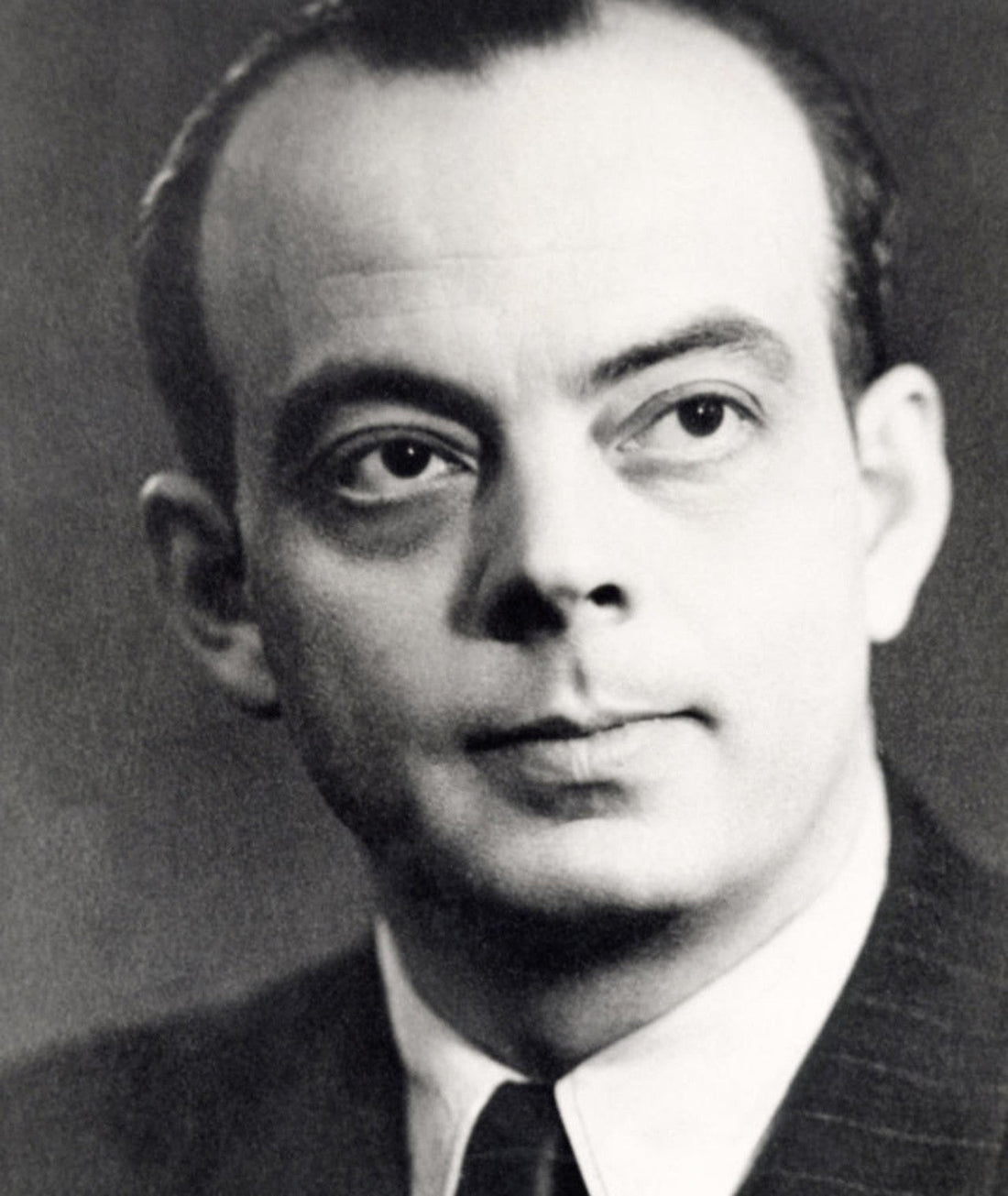 “Si vede bene solo con il cuore” — Lo sguardo che cerca l’essenziale secondo Antoine de Saint‑Exupéry